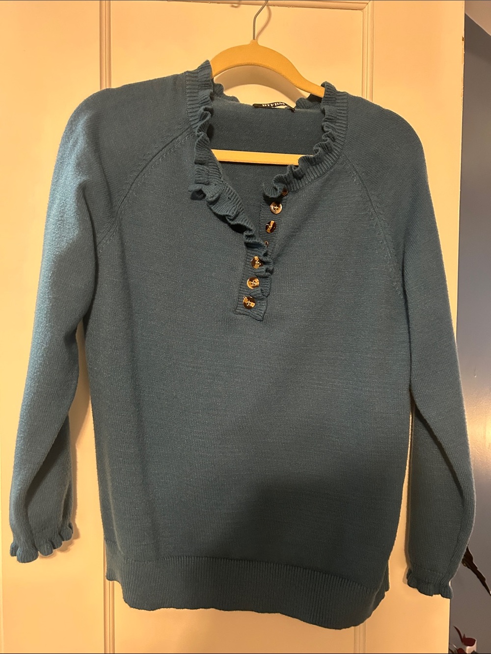 Ruffled V-Neck Button Pullover Sweater - Teal Blue